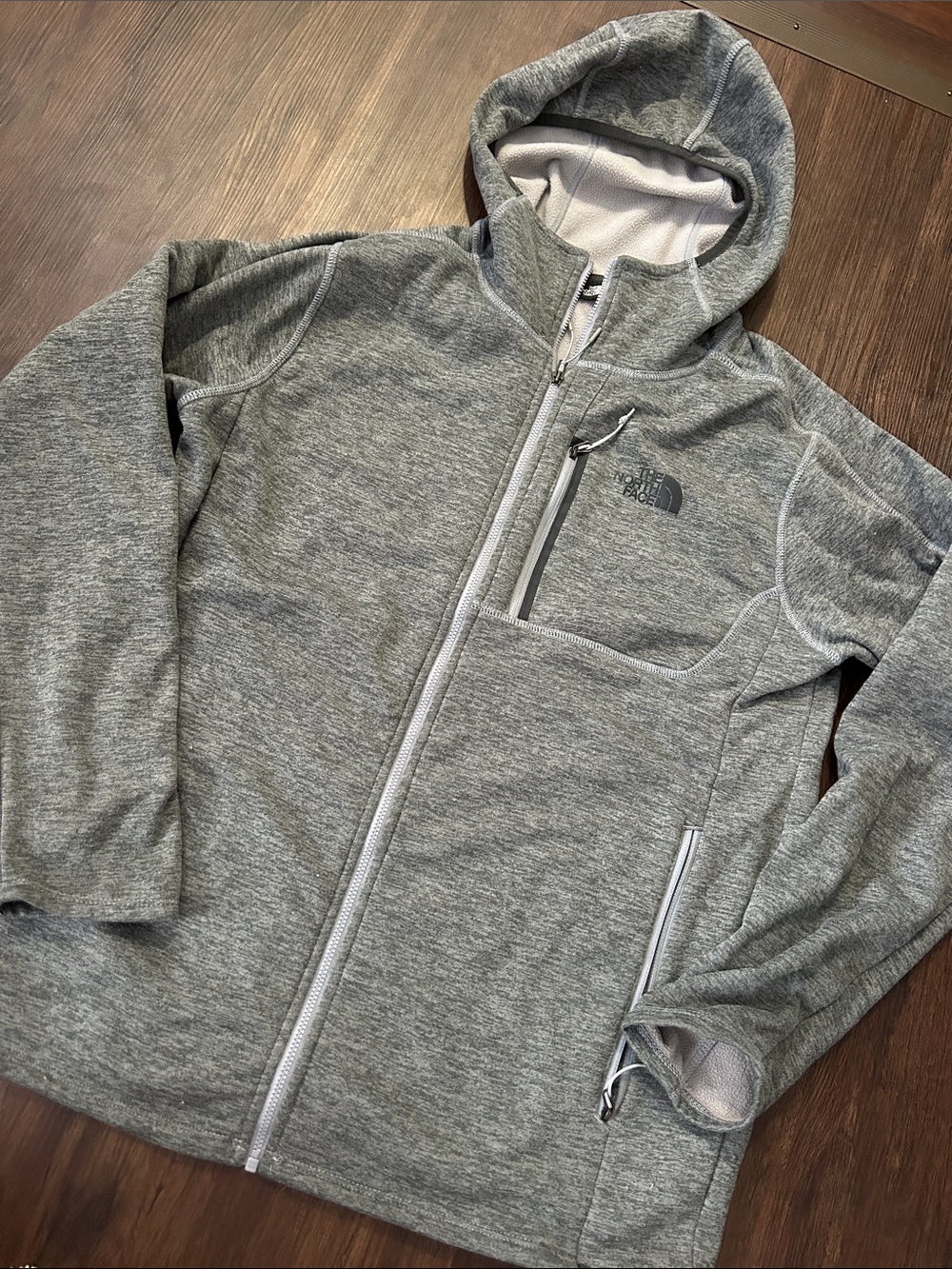 Size Medium Men’s Grey North Face Zip Up Hoodie